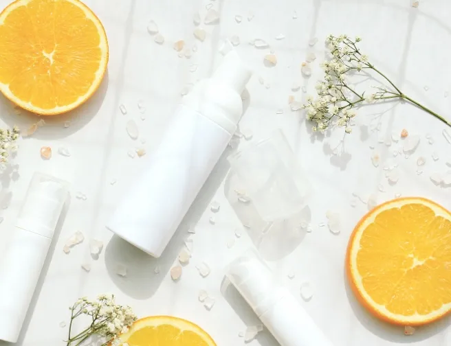 Jaké vitaminy jsou pro vaši pleť klíčové ve 20, 25 a 30 letech?
