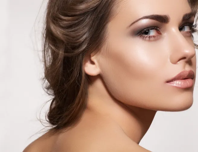 Make-up akademie: Rozjasňovač krok za krokem