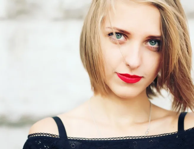 Trendy účesy pro jaro 2019