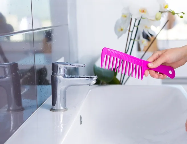 Jak často čistíte hřeben & hygiena kosmetických pomůcek