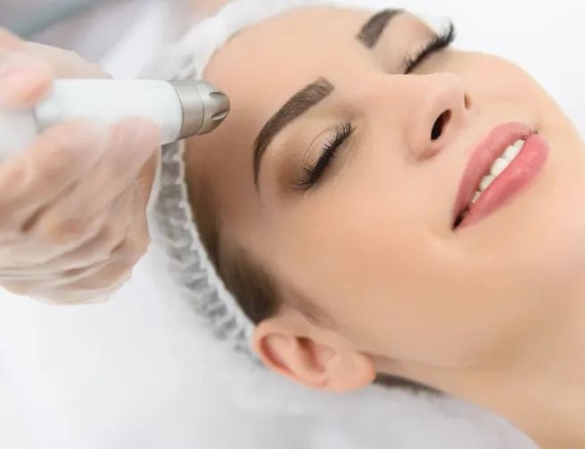 Umí laser vyřešit vaše potíže s pletí?