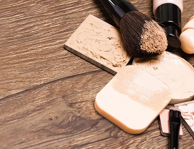 Jak si vybrat správný make-up: Rozhoduje i podtón pleti