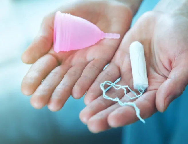 Nemůžu mít tampon! Jak zvládnout periodu bez omezení?
