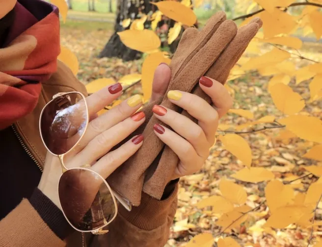 #FallNails: Vytvořte si podzimní manikúru podle Instagramu