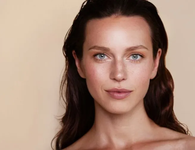 3 kroky, jak snadno rozzářit pleť: zkuste glow efekt