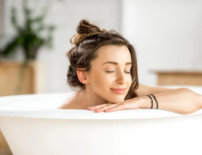 Podzimní relaxace: Opojné koupele s vůní bylin