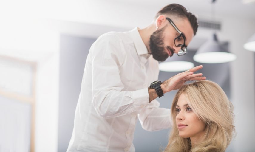 5 důvodů, proč účes ze salonu nepřežije první umytí hlavní banner