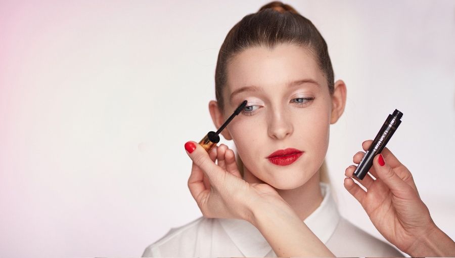 Trendy z přehlídek: Red lips hlavní banner