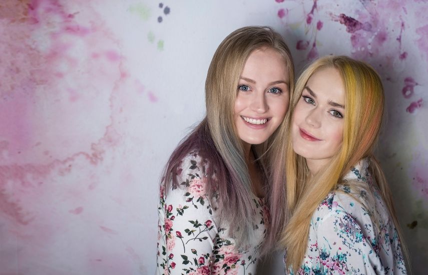 Barevné vlasy na chvíli? S pudrem na vlasy hravě hlavní banner
