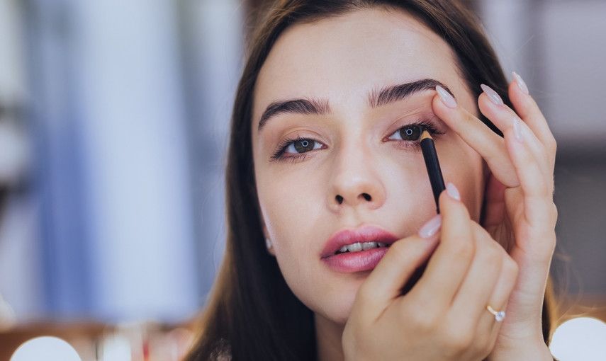 Make-up akademie: Dokonalá oční linka krok za krokem hlavní banner