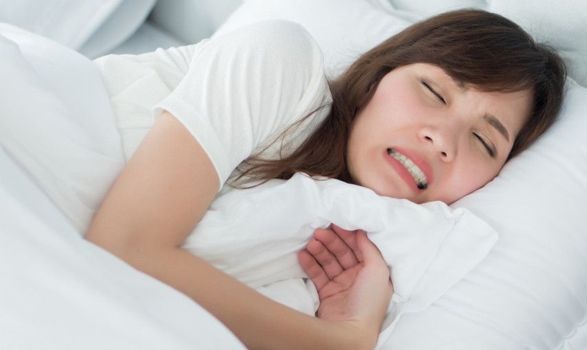 Bruxismus aneb skřípání zubů nejen v noci: Jak s tím přestat? hlavní banner