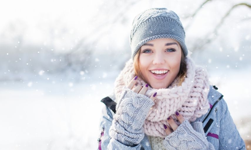 Zamaskujte únavu! Make-up, který vám dodá jiskru hlavní banner