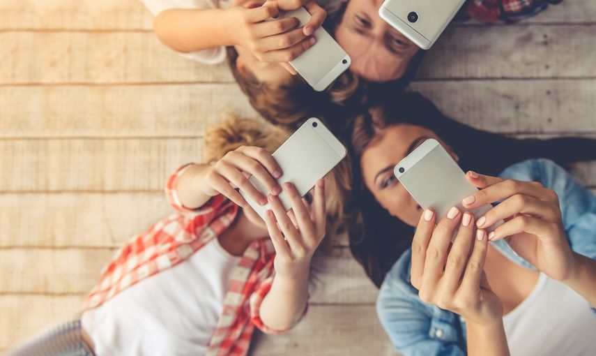 Zvedněte děti od tabletů, telefonů a televize hlavní banner