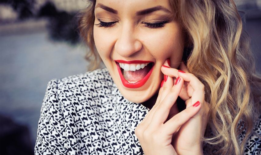 Make-up akademie: Dokonalé rudé rty krok za krokem hlavní banner