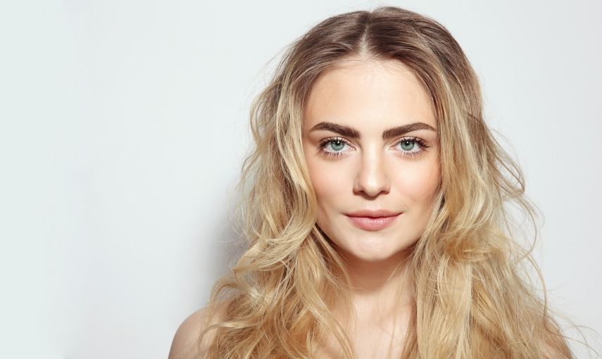 Světelné hry pro hezčí tvář: Vlasový contouring hlavní banner