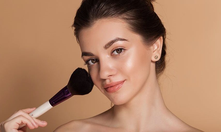 7 tipů, jak používat bronzer: krok za krokem hlavní banner